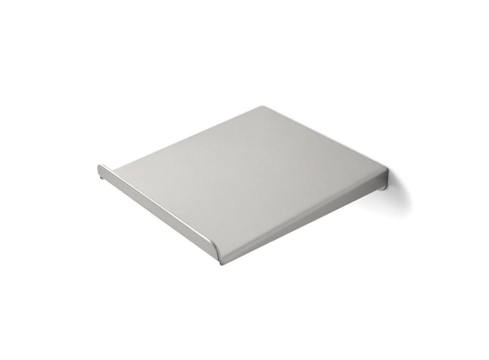 Wandhaken mit Dübeln zum Aufhängen von 4 Stühlen