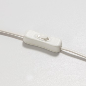 Tischlampe Erna aus weißer Keramik und Bambus mit natürlichem Finish