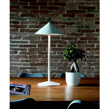PINA L DESK SAFFRON TISCHLAMPE