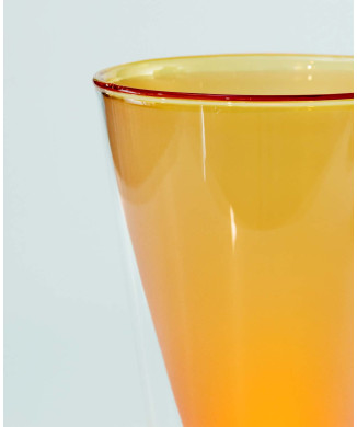 Safrangeblasene Tischlampe