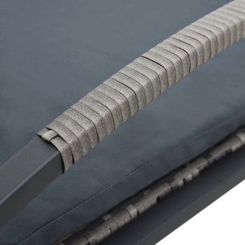 Sonnenliegen mit Couchtisch aus Polyrattan