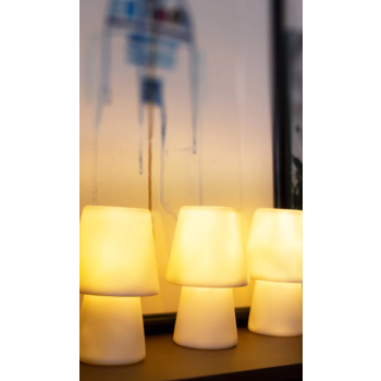 N.1 Micro USB-C 32608 8 Jahreszeiten Design