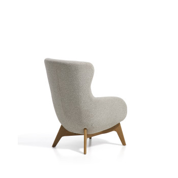 Adiran-Sessel aus dickem, beigefarbenem Chenille mit Beinen aus massiver Eiche in Naturfinish