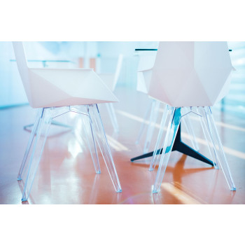 FAZ-Sesselkollektion VONDOM