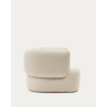 Martina Sessel aus ecrufarbenem Lammfell mit Kissen