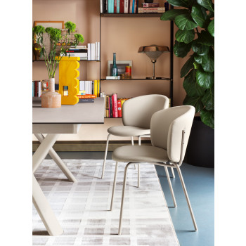 BETTY CONNUBIA Stuhl