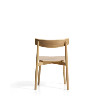 Evera-Stuhl aus Eichenfurnier mit Finish
