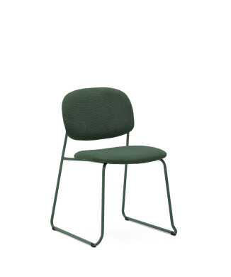 Stapelbarer Stuhl Meli aus grünem Chenille mit grünen Metallbeinen (FSC Mix-zertifiziert).