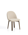 Meila-Stuhl aus beigefarbenem Chenille und Beinen aus massiver Eiche mit Walnuss-Finish
