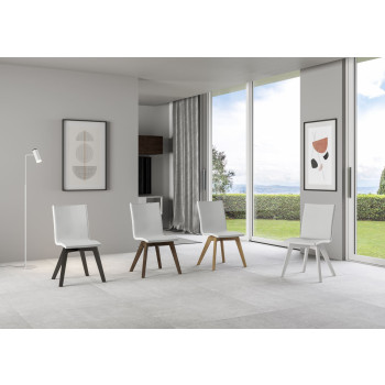 Stühle - Trudy Stuhl mit weißen Beinen und weißem Kissen 01