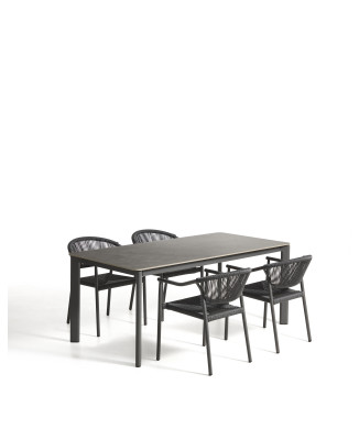 Anafi-Tischset aus Sinterstein und Graphitaluminium sowie 4 Livadia-Stühle aus Graphitaluminium, 180 x 90 cm