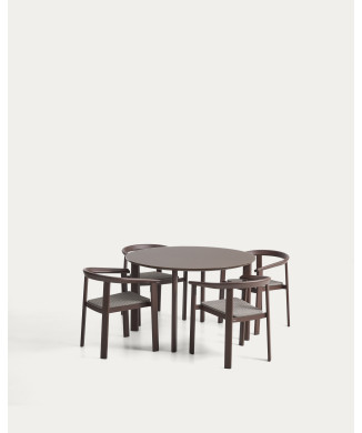 Das Erice-Set besteht aus 4 stapelbaren Stühlen aus Aluminium und Seil sowie einem Tisch aus Aluminium und gehärtetem Glas.