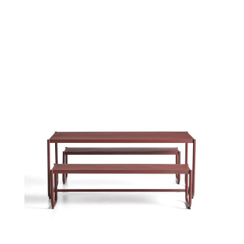 Sotil-Set, bestehend aus 2 Bänken und einem Tisch aus verzinktem Stahl mit granatroter Oberfläche, 183 x 83 cm