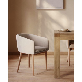 Briva Tischset + Harlan Chenille-Stühle