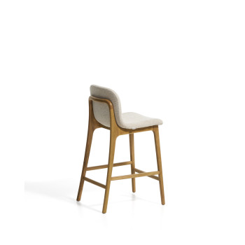 Elnor-Hocker aus beigefarbenem Chenille mit Beinen aus massiver Eiche in Naturfinish, 65 cm
