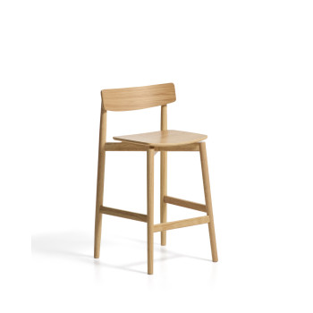 Evera-Hocker mit Rückenlehne aus Eichenfurnier und Lackierung
