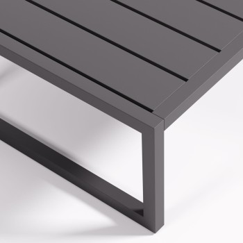 Couchtisch aus 100 % Comova-Aluminium für den Außenbereich