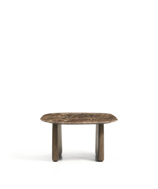 Pirita Couchtisch aus braunem Marmor und Beinen aus massiver Eiche mit Finish