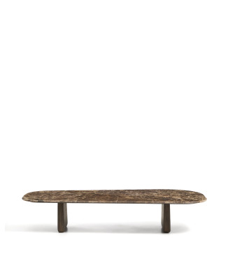 Pirita Couchtisch aus braunem Marmor und Beinen aus massiver Eiche mit Finish