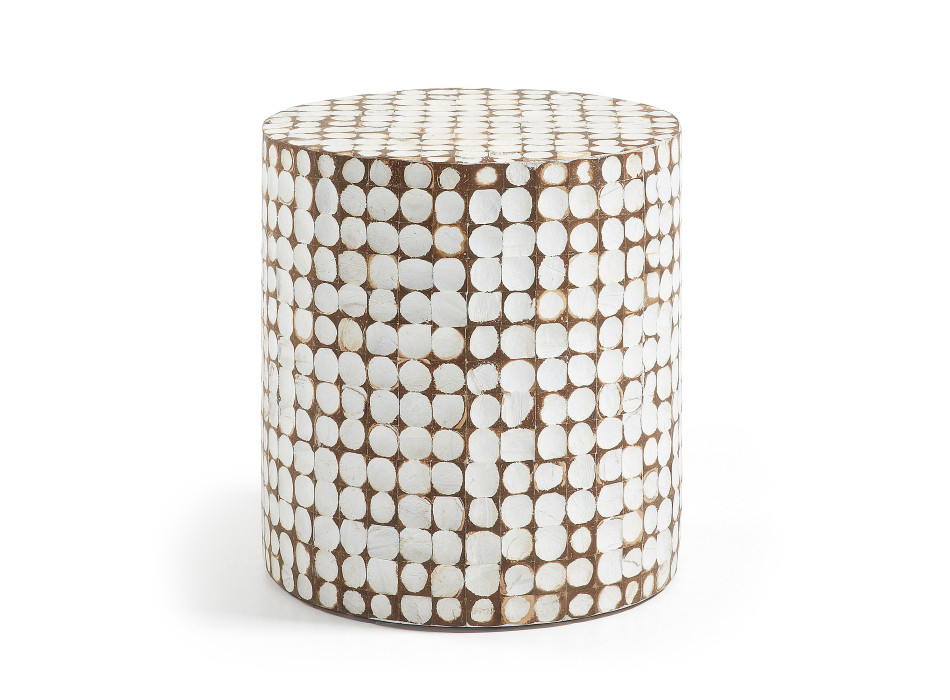 Necoco Couchtisch aus massivem Mangoholz und Kokosnussschalen Ø 40 cm