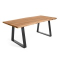 Tisch Alaia aus massivem Akazienholz Beine aus Stahl