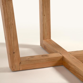 Runder Tisch Nahla aus massivem Akazienholz mit natürlichem Finish, Ø 120 cm.