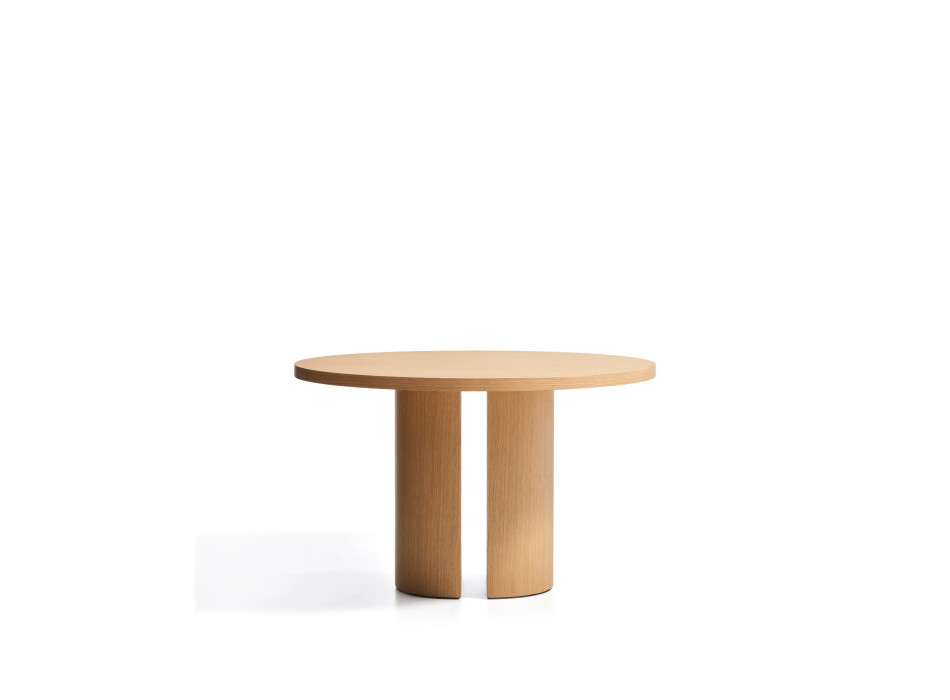 Runder Tisch Nealy mit Eichenfurnier und Naturfinish, Ø 120 cm