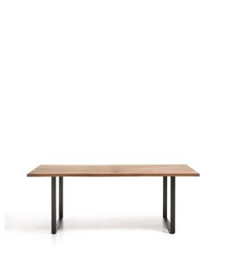 Uxue Tisch aus massivem Akazienholz und schwarzen Stahlbeinen, 200 x 90 cm